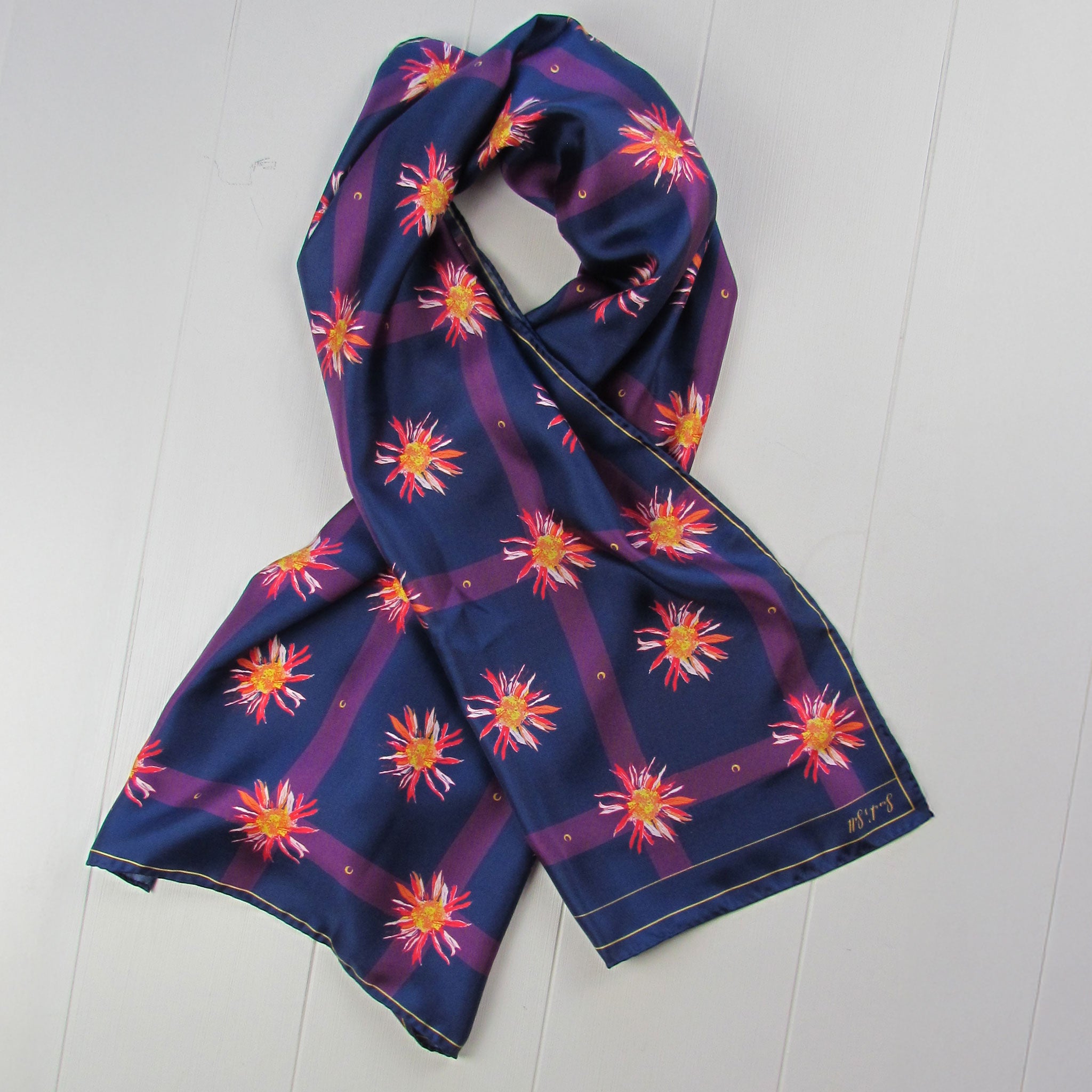 Twilight daisy - Silk scarf